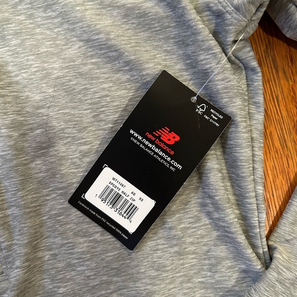New Balance Women’s Sport Essentials Space Dye 1/4 Zip - Size XS - Picture 4 of 5